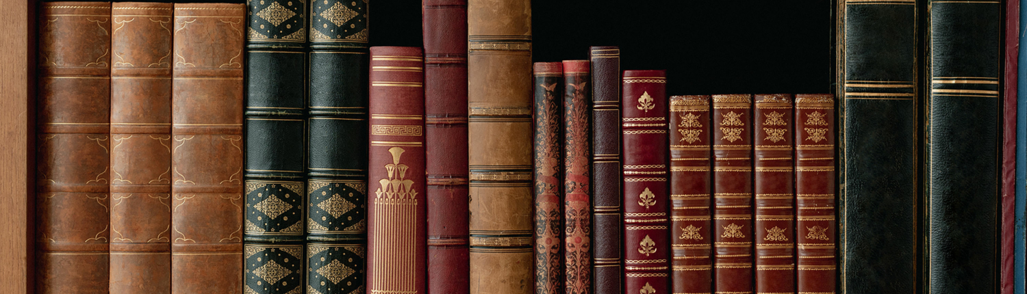 3000antique-book-shelf-vintage-background-1500x799